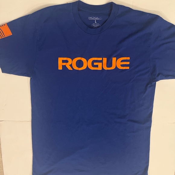 2 Rogue Mens T shirt - Picture 1 of 2